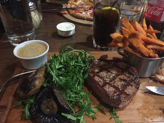 Gotham South Restaurant & Cafe